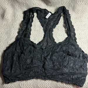 Zenana Outfitters Black Bralette